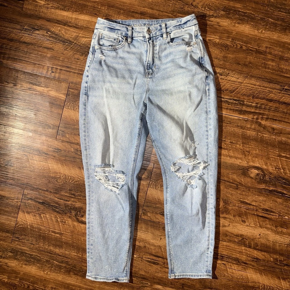 American Eagle Distressed Curvy Mom Blue Jeans Women's Size 4 Short